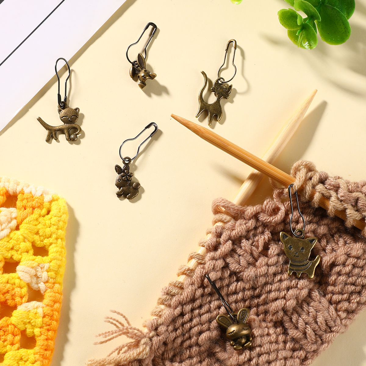 Stitch Marker Ring - Metal stitch markers for yarn weaving,