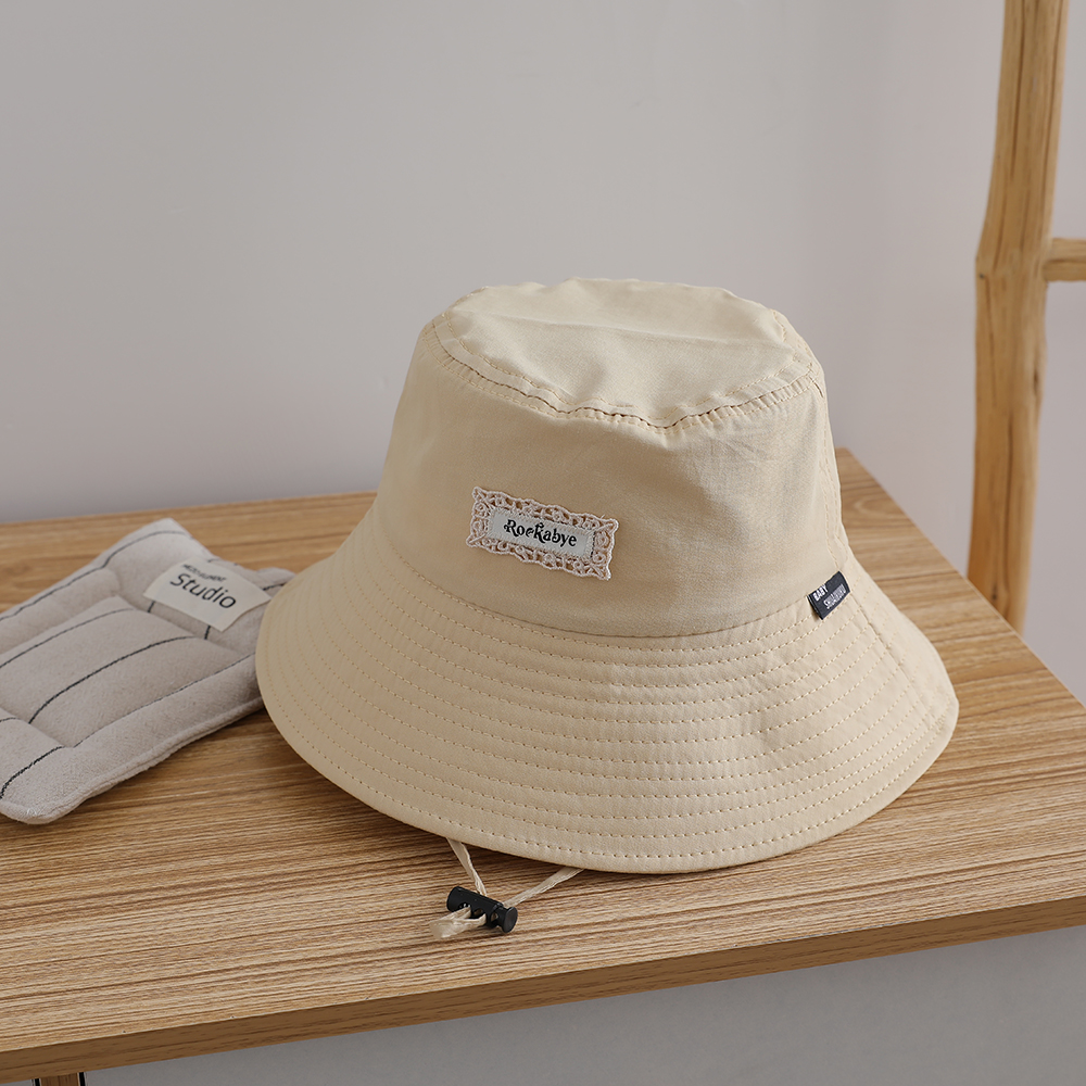 Embroidery Letter - Children's hat with multi-color dopamine embroidery