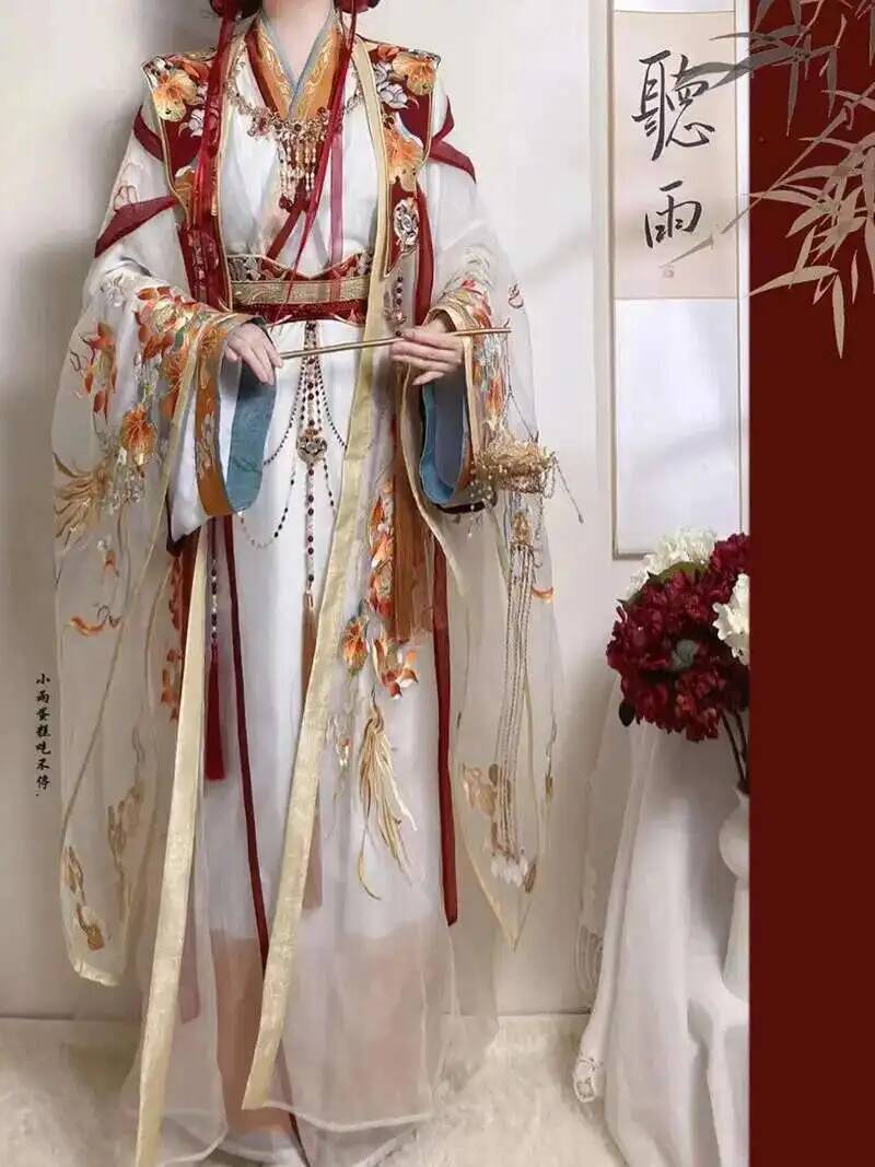 Embroidery Kit - Ming Dynasty Hanfu Embroidery Heavy Craft